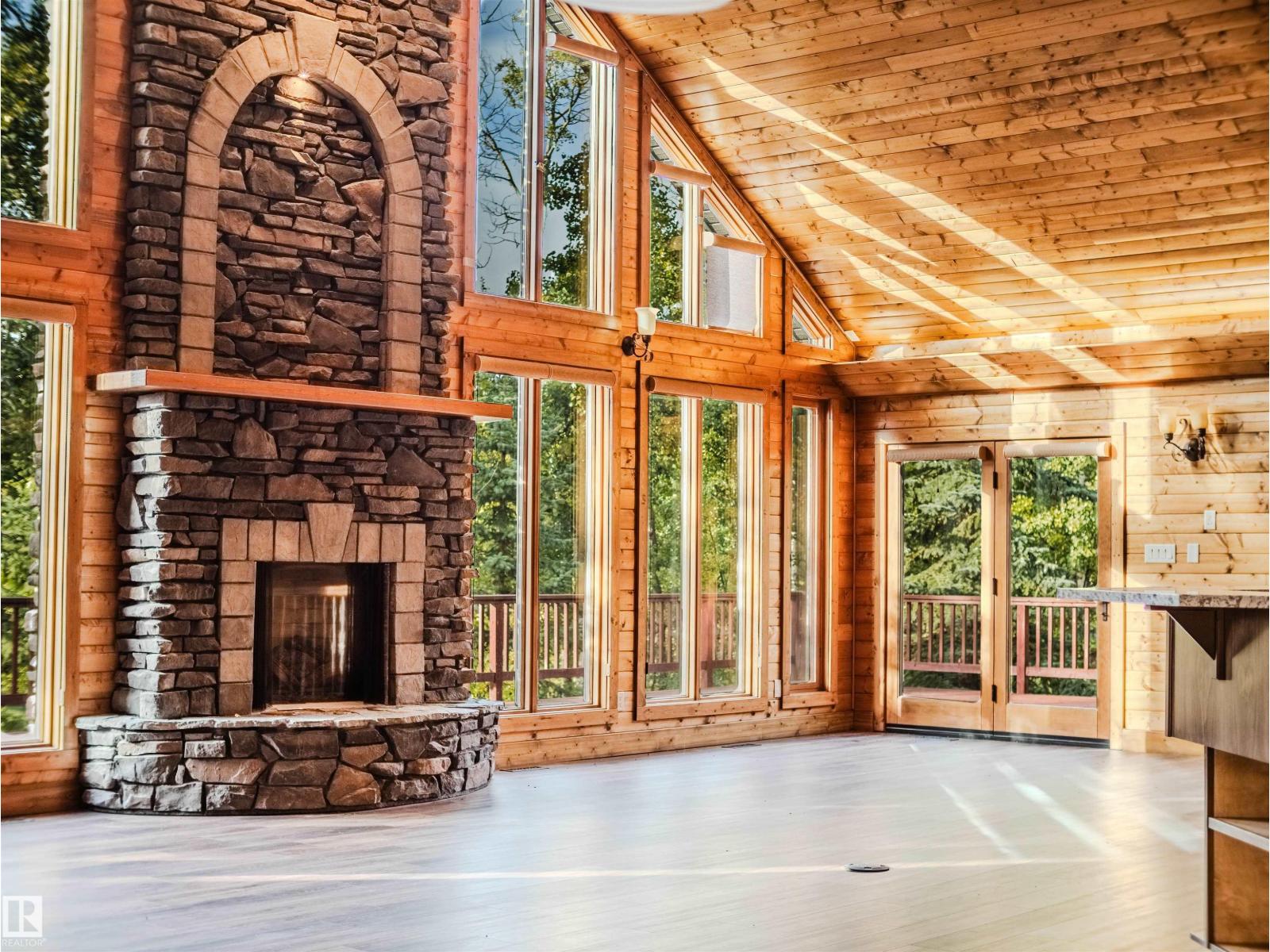 52117 RR 213, Rural Strathcona County