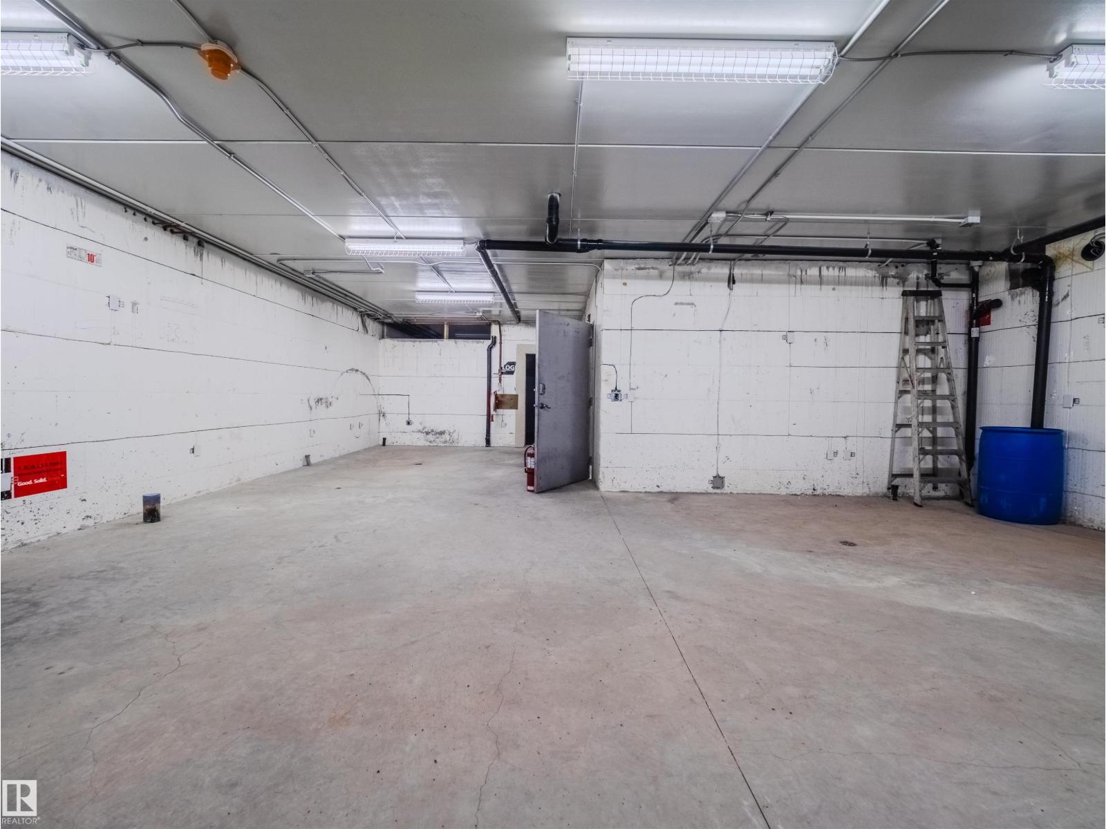 52117 RR 213, Rural Strathcona County