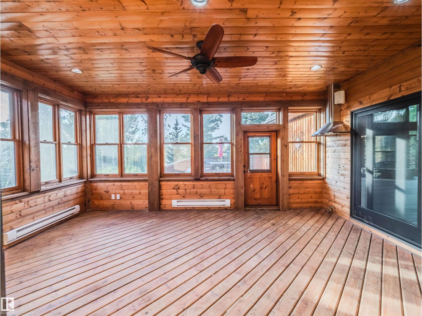 52117 RR 213, Rural Strathcona County