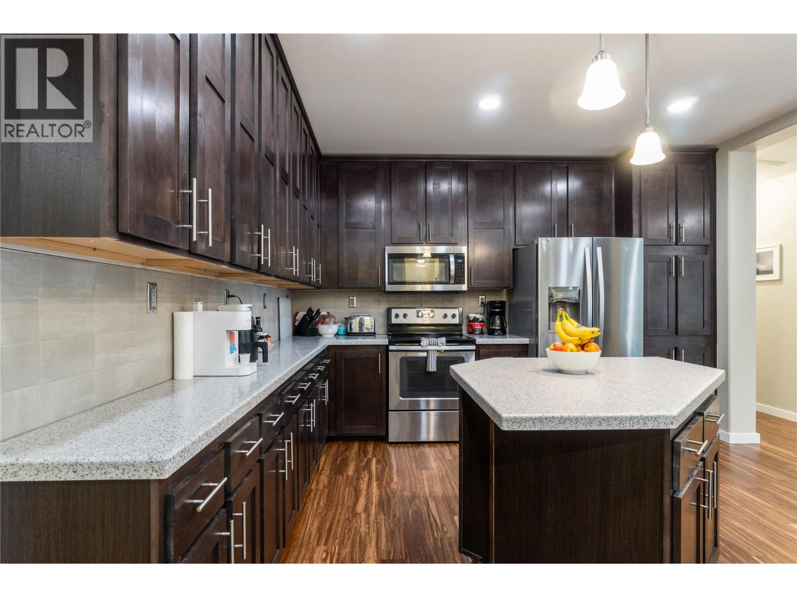  405 97A Highway, Sicamous