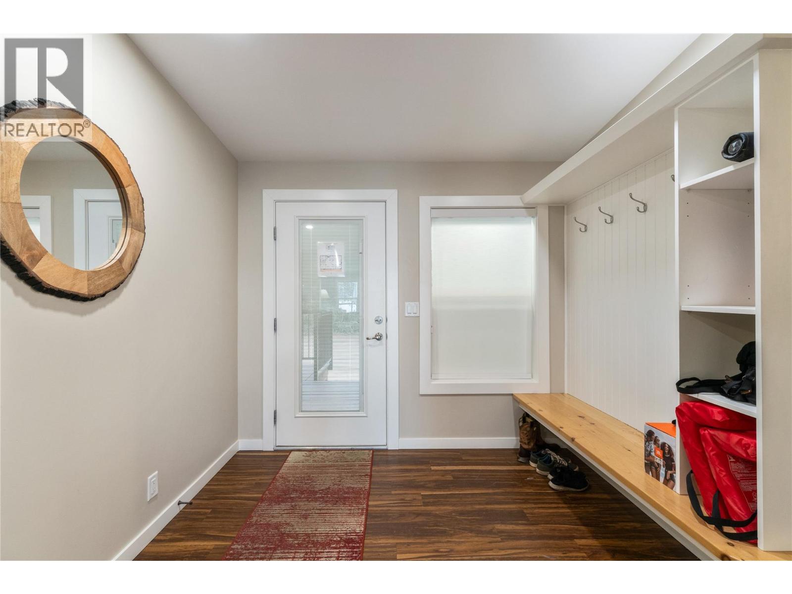  405 97A Highway, Sicamous