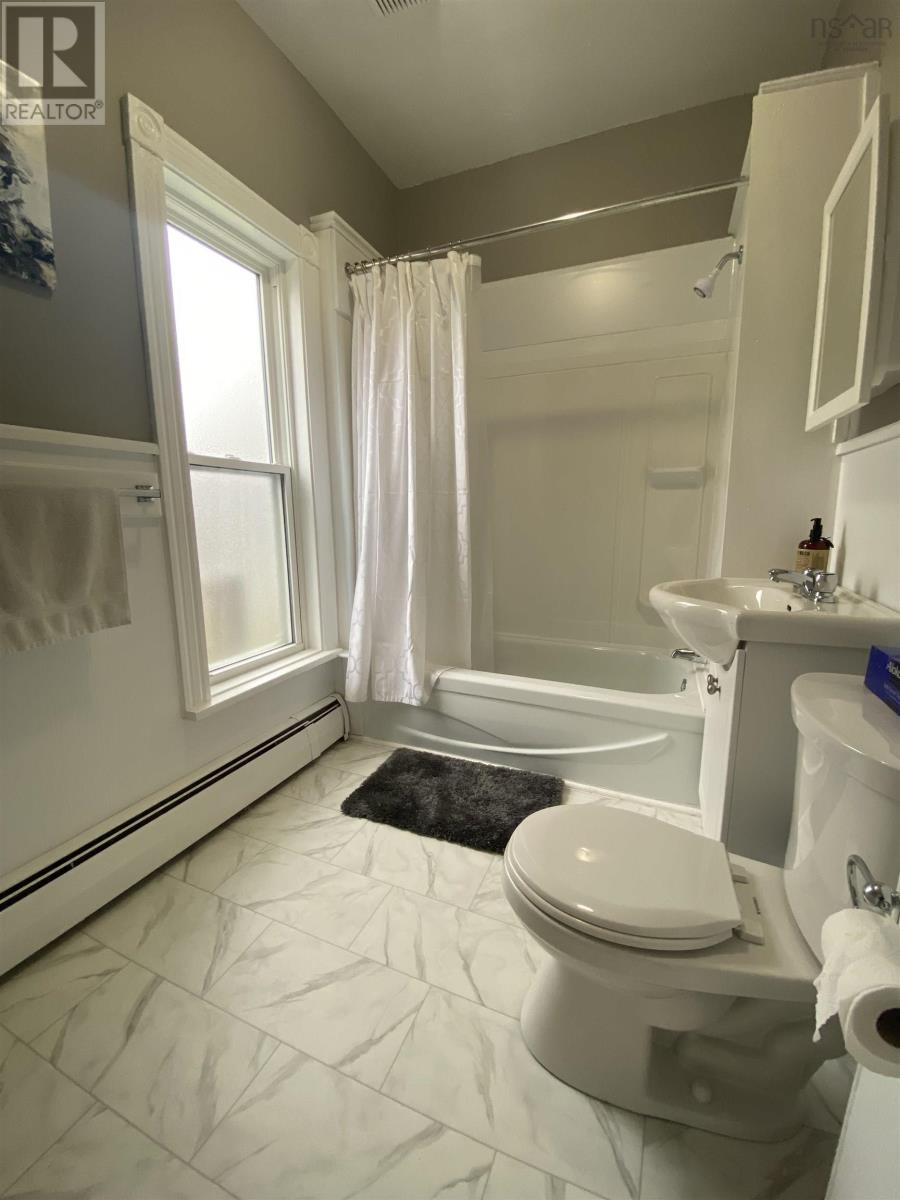 Property 16 of 22 of 19 Porter Street