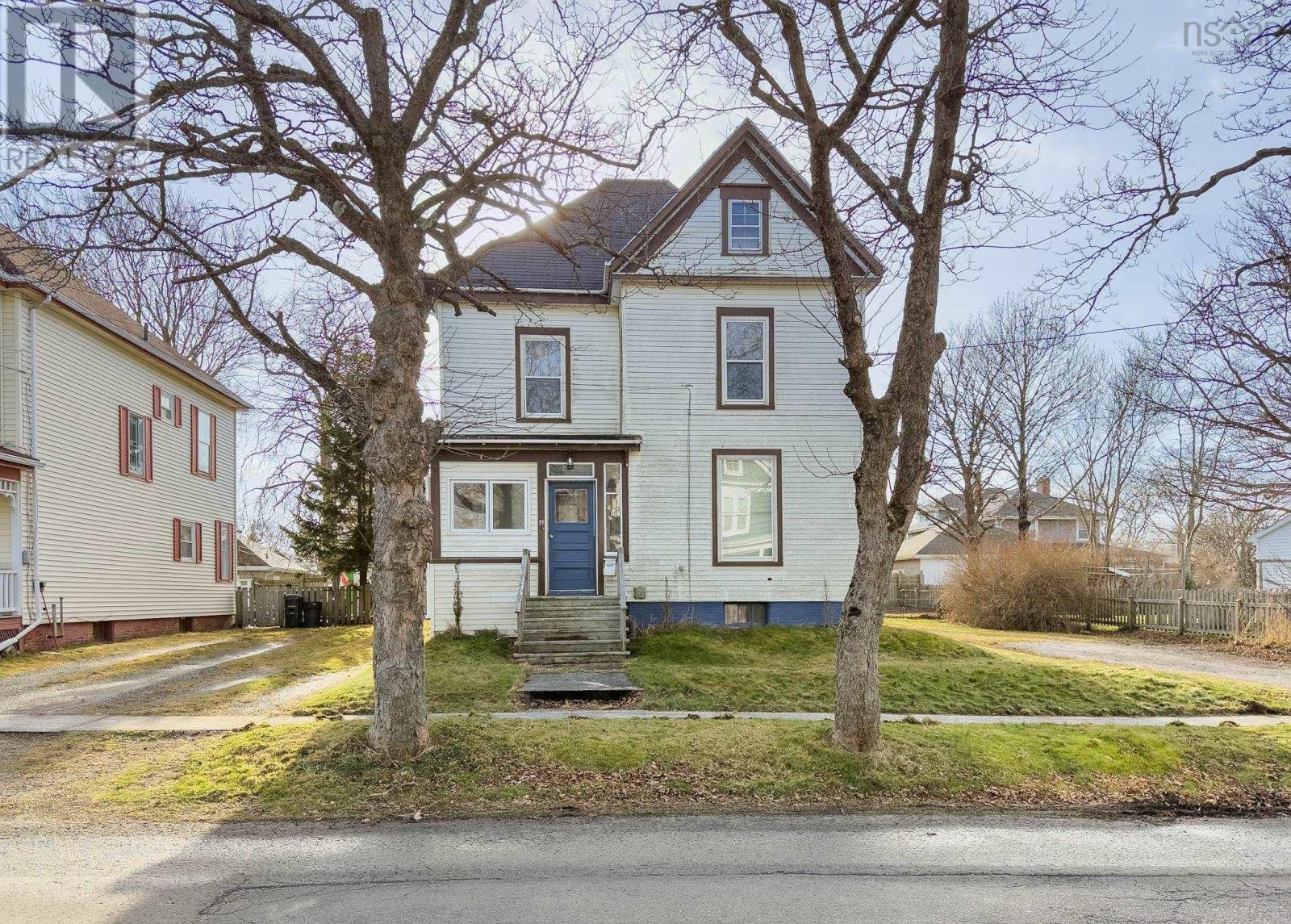 Property 2 of 22 of 19 Porter Street