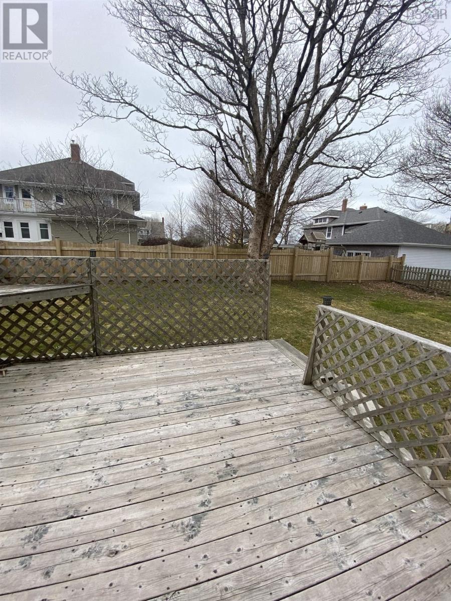 Property 22 of 22 of 19 Porter Street