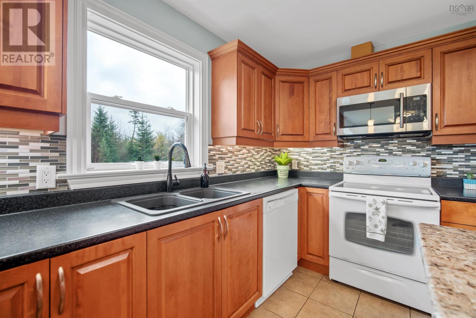 Property 26 of 48 of 139 Delmerle Drive