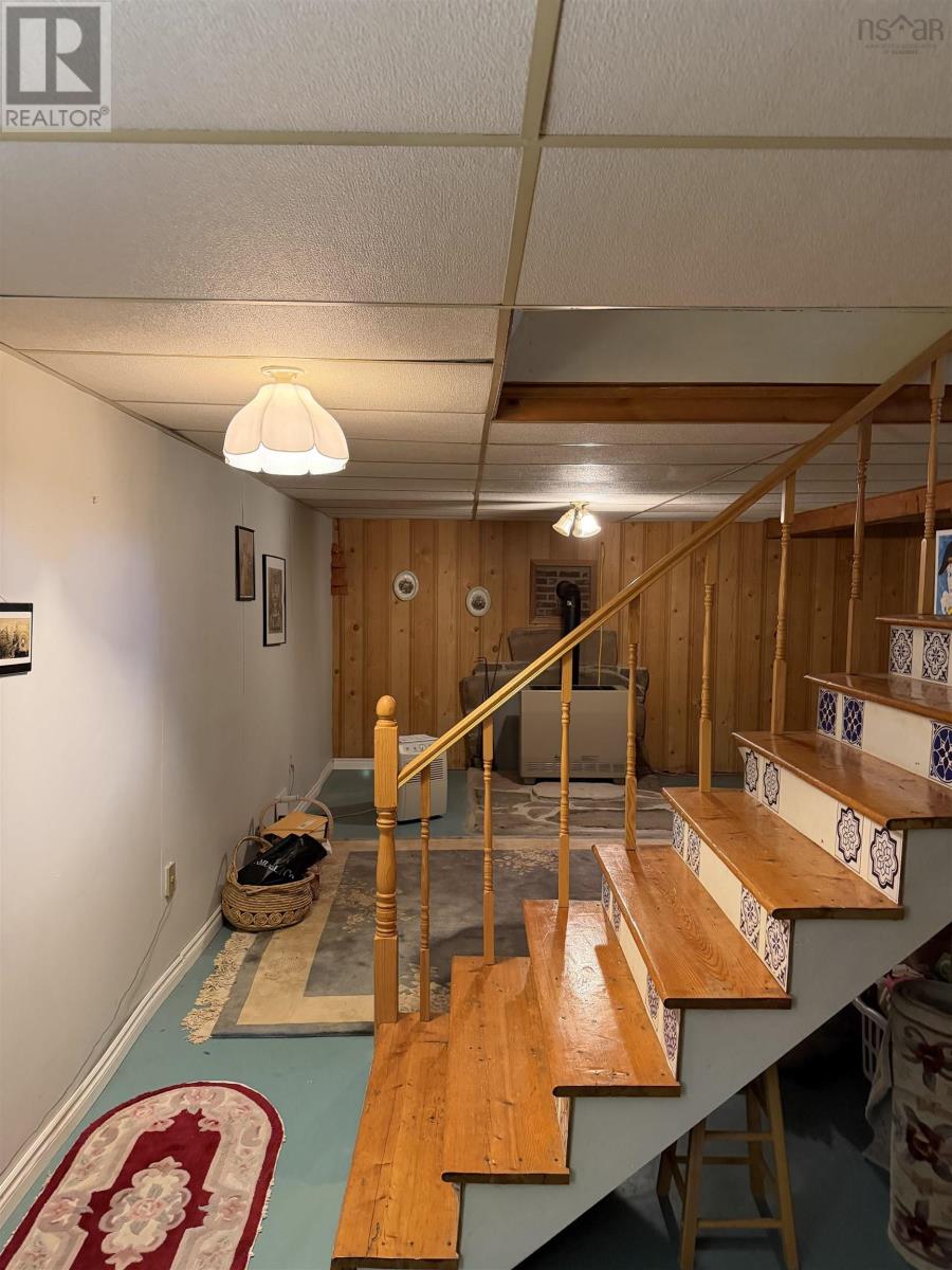 Property 24 of 36 of 22 MacDougall