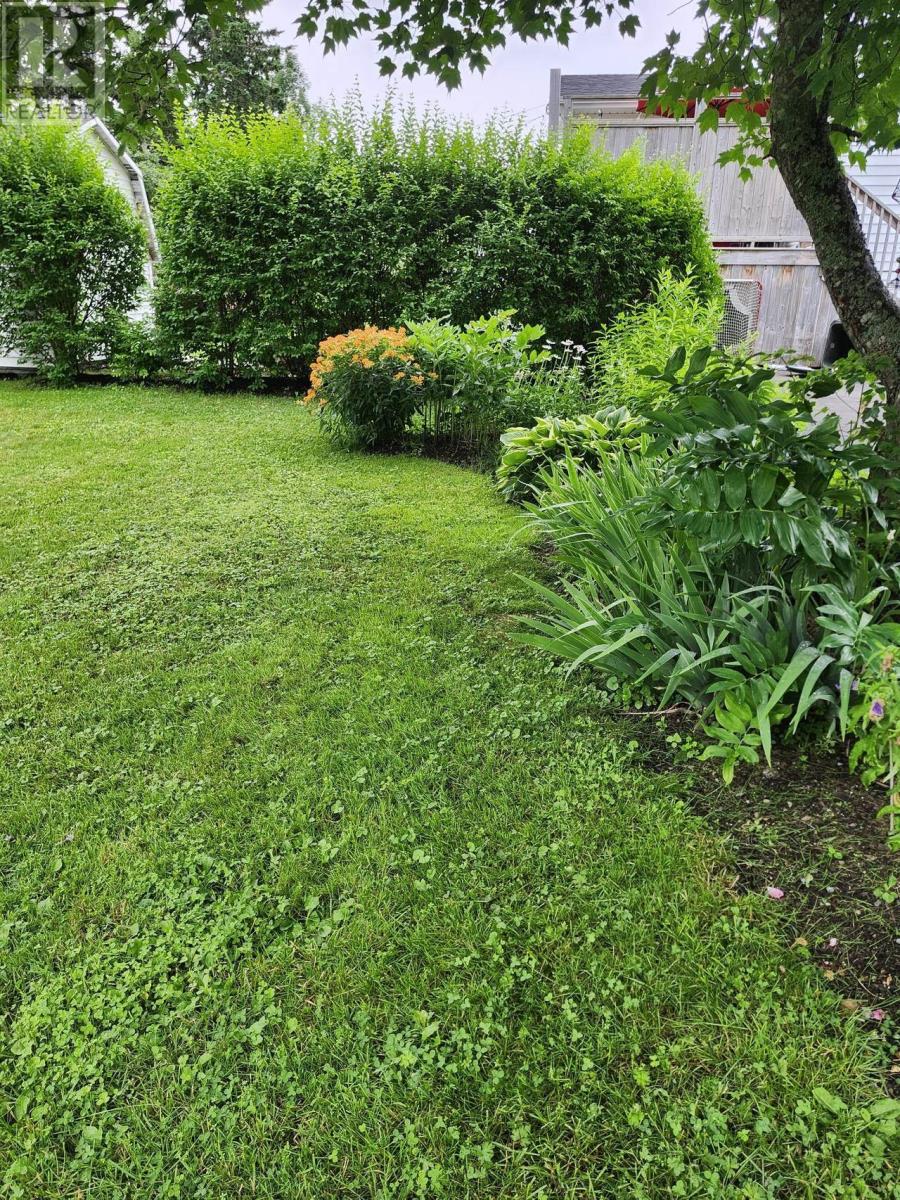 Property 34 of 36 of 22 MacDougall