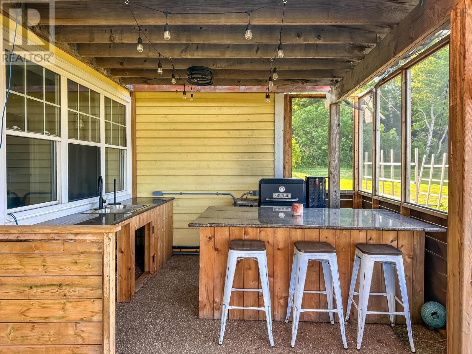 Property 35 of 49 of 3419 Highway 359