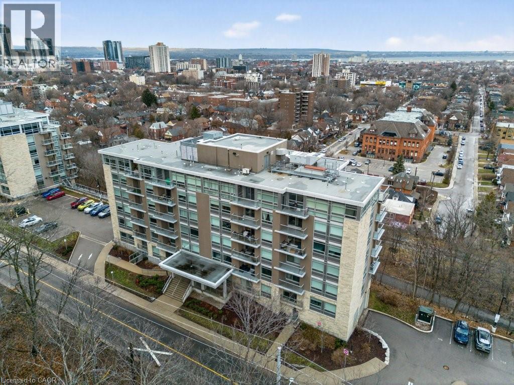 #209 479 CHARLTON AVENUE E - 43