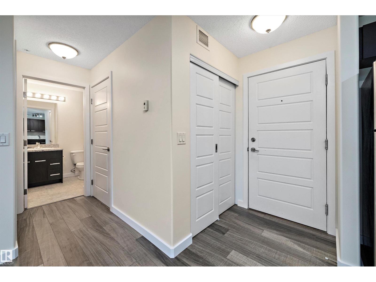 
          323 14808 125 Street NW
            <br/>
            <span>Edmonton</span>
            , 
            <span>AB</span>
             <span>T5X0G1</span>
         - Photo 21