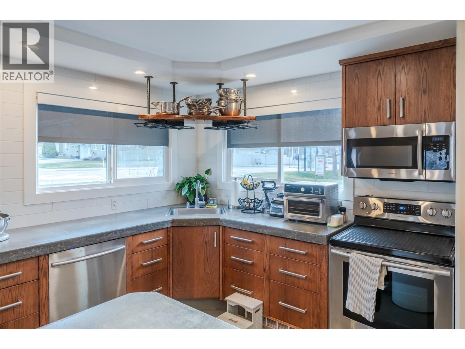 3099 South Main Street Unit# 61, Penticton