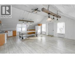 142 Saint-pierre E Boulevard, Caraquet, NB E1W1B1 Photo 35
