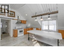 142 Saint-pierre E Boulevard, Caraquet, NB E1W1B1 Photo 34
