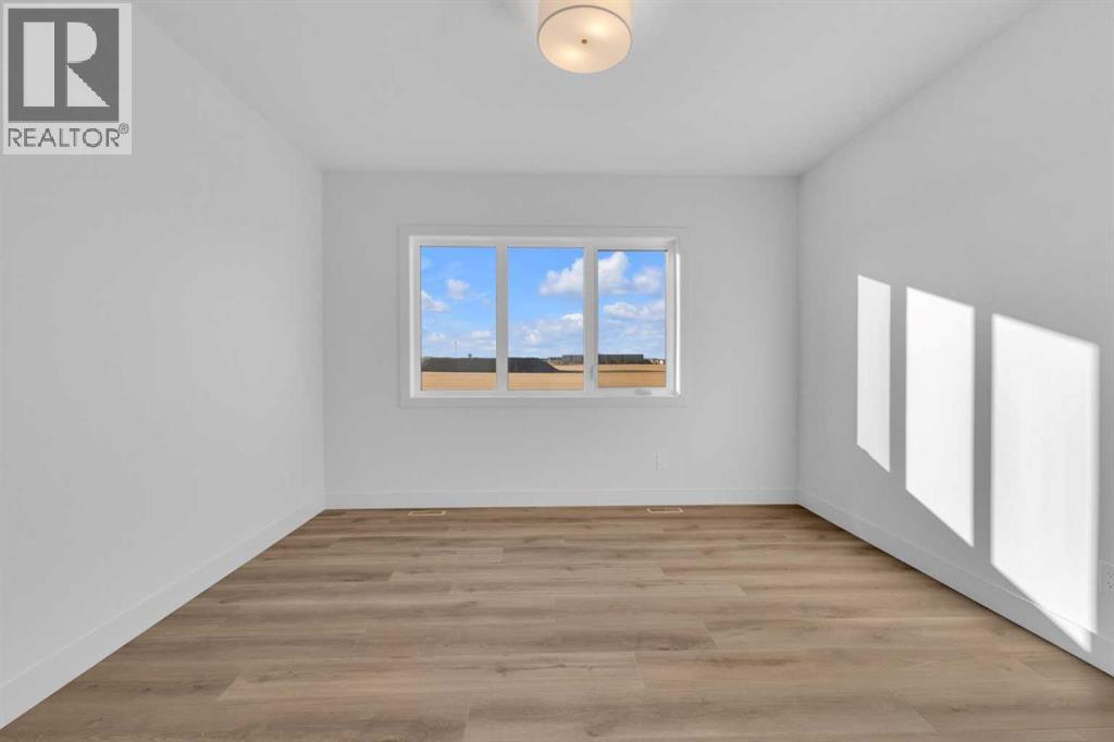 Single Family House Bungalow for Sale in  Everson Close Evergreen Red Deer 