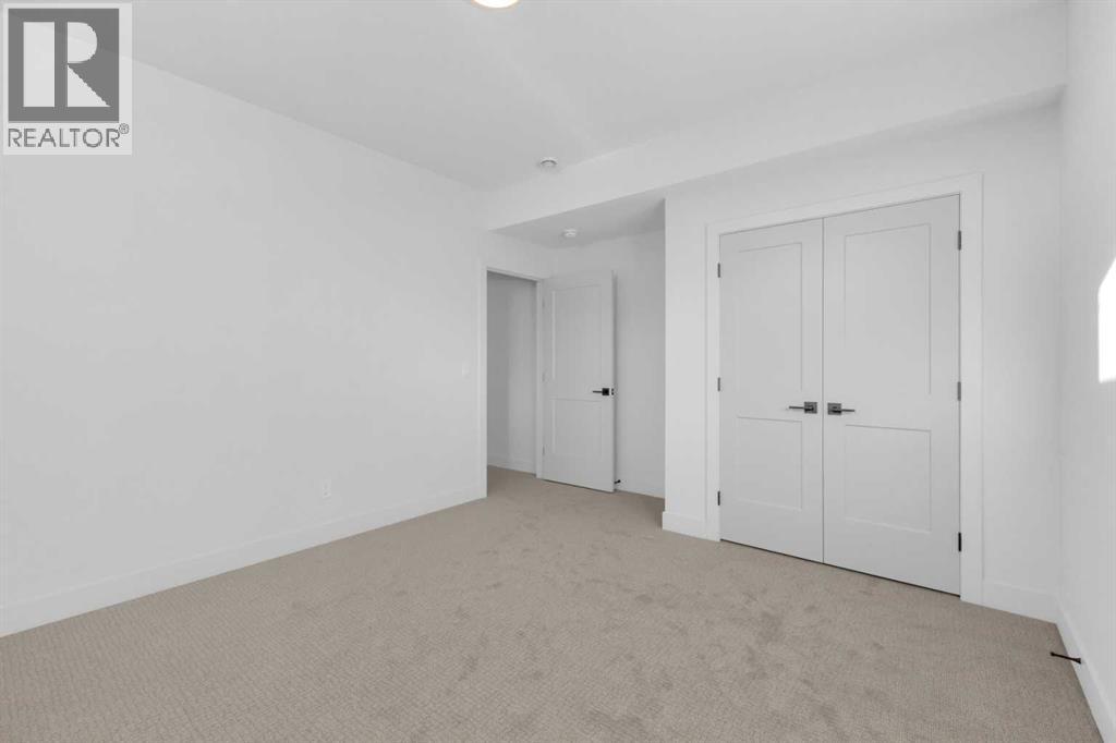 Single Family House Bungalow for Sale in  Everson Close Evergreen Red Deer 