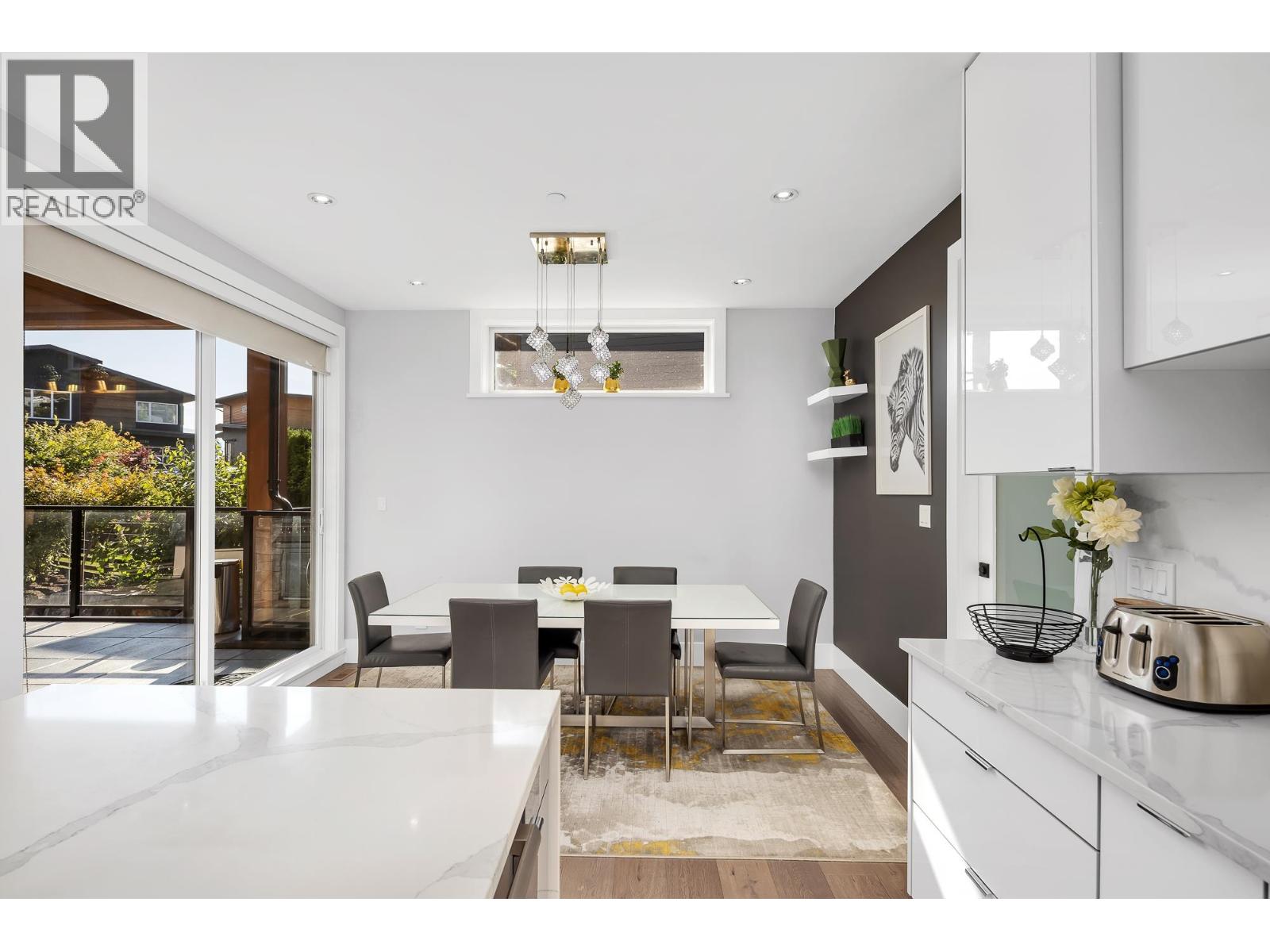 2213 WINDSAIL PLACE, Squamish