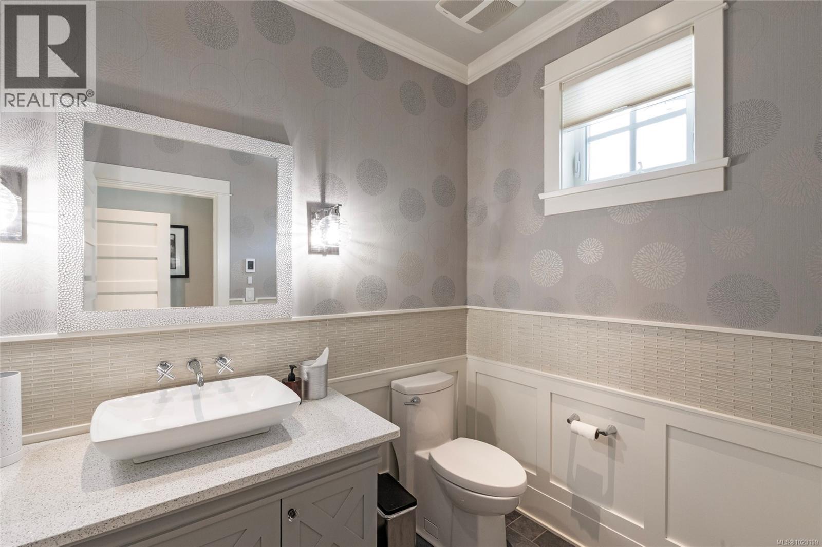 1319 Champions Crt, Langford