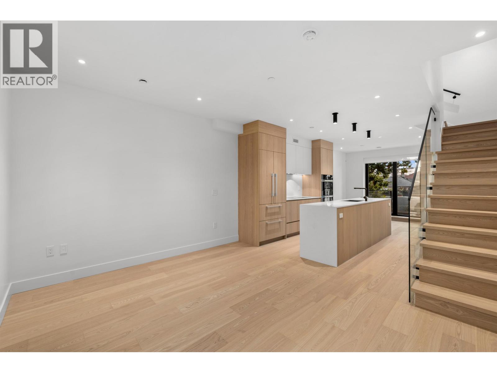 4470 ASH STREET, Vancouver