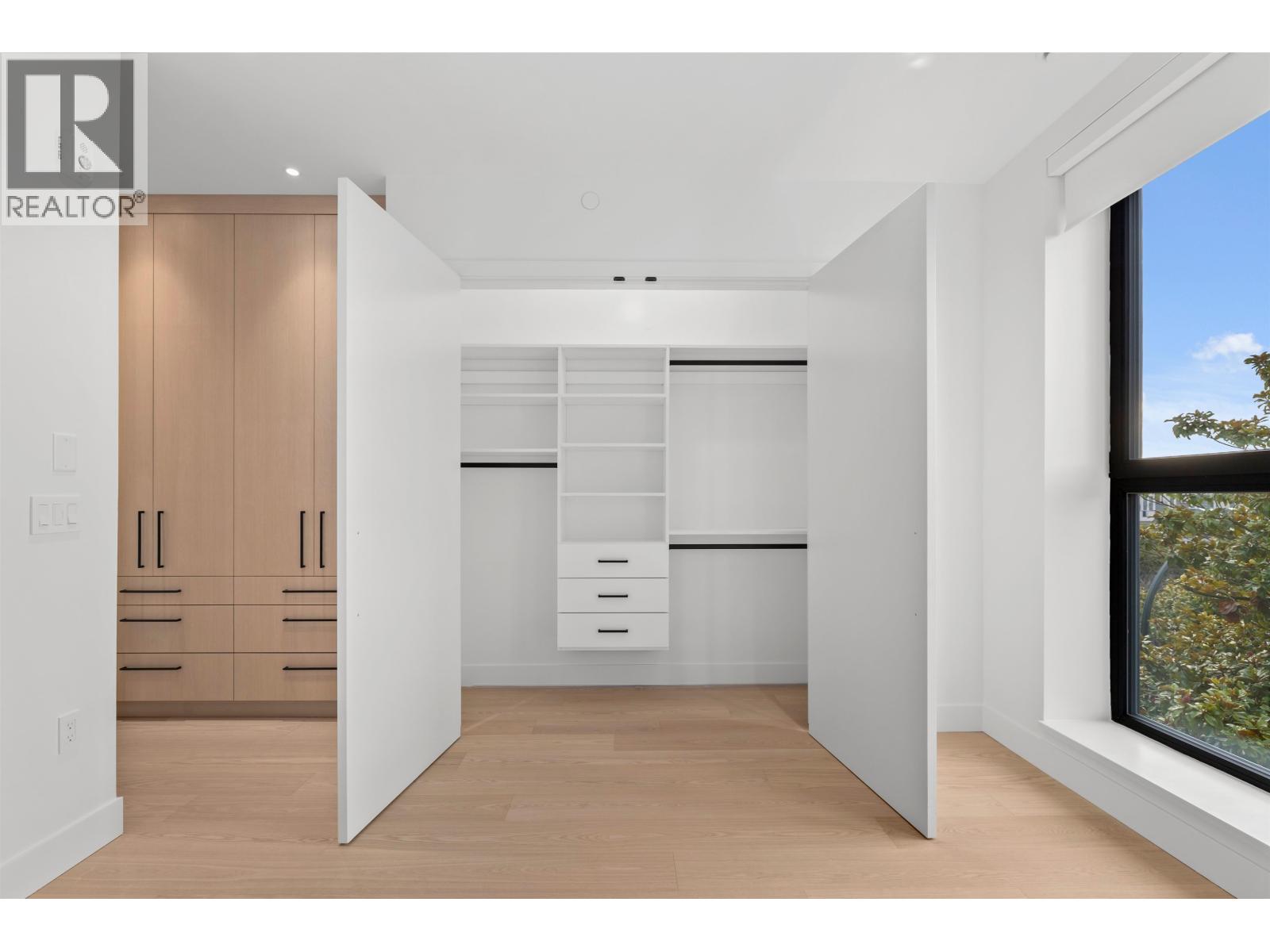 4470 ASH STREET, Vancouver