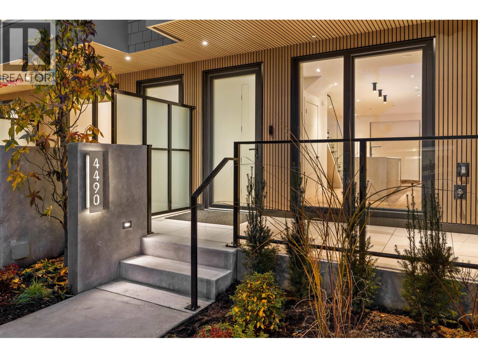 4490 ASH STREET, Vancouver