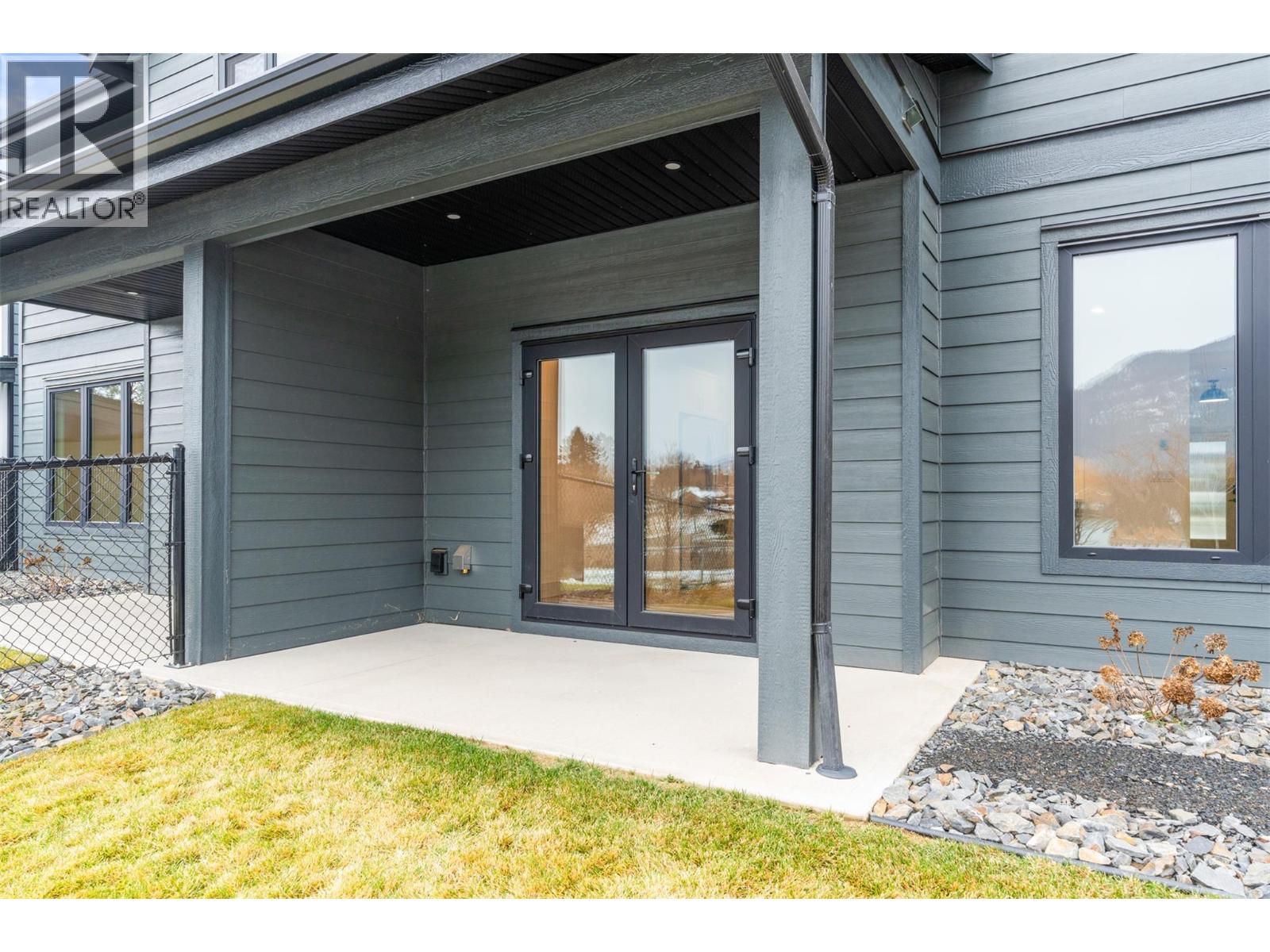 2345 Patterson Avenue Unit# 101, Armstrong