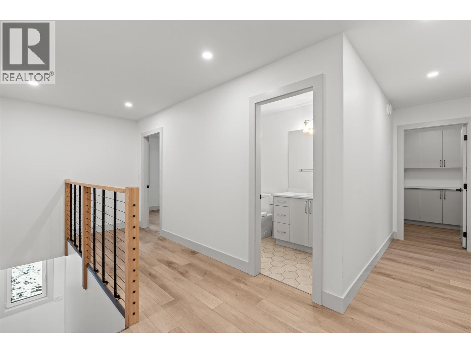 2345 Patterson Avenue Unit# 102, Armstrong