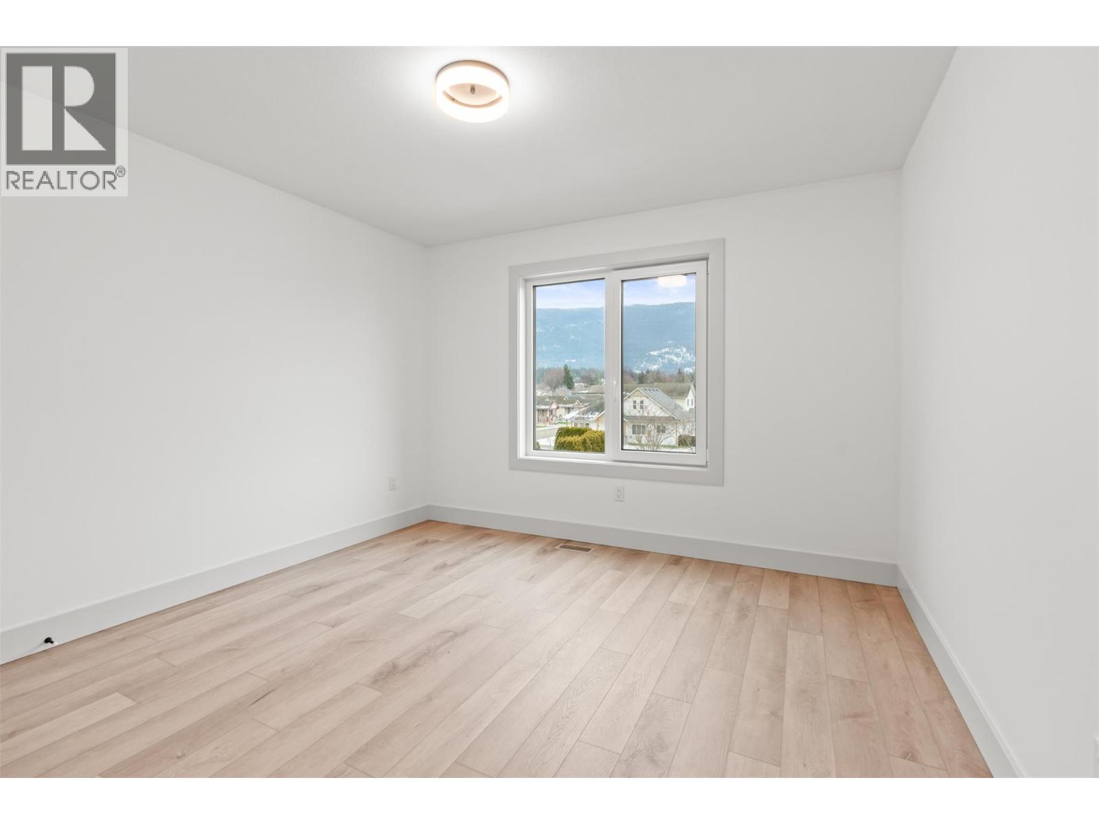 2345 Patterson Avenue Unit# 102, Armstrong