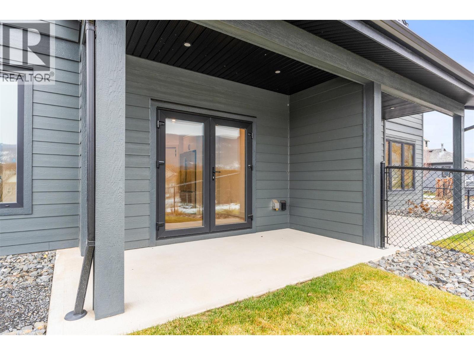 2345 Patterson Avenue Unit# 102, Armstrong