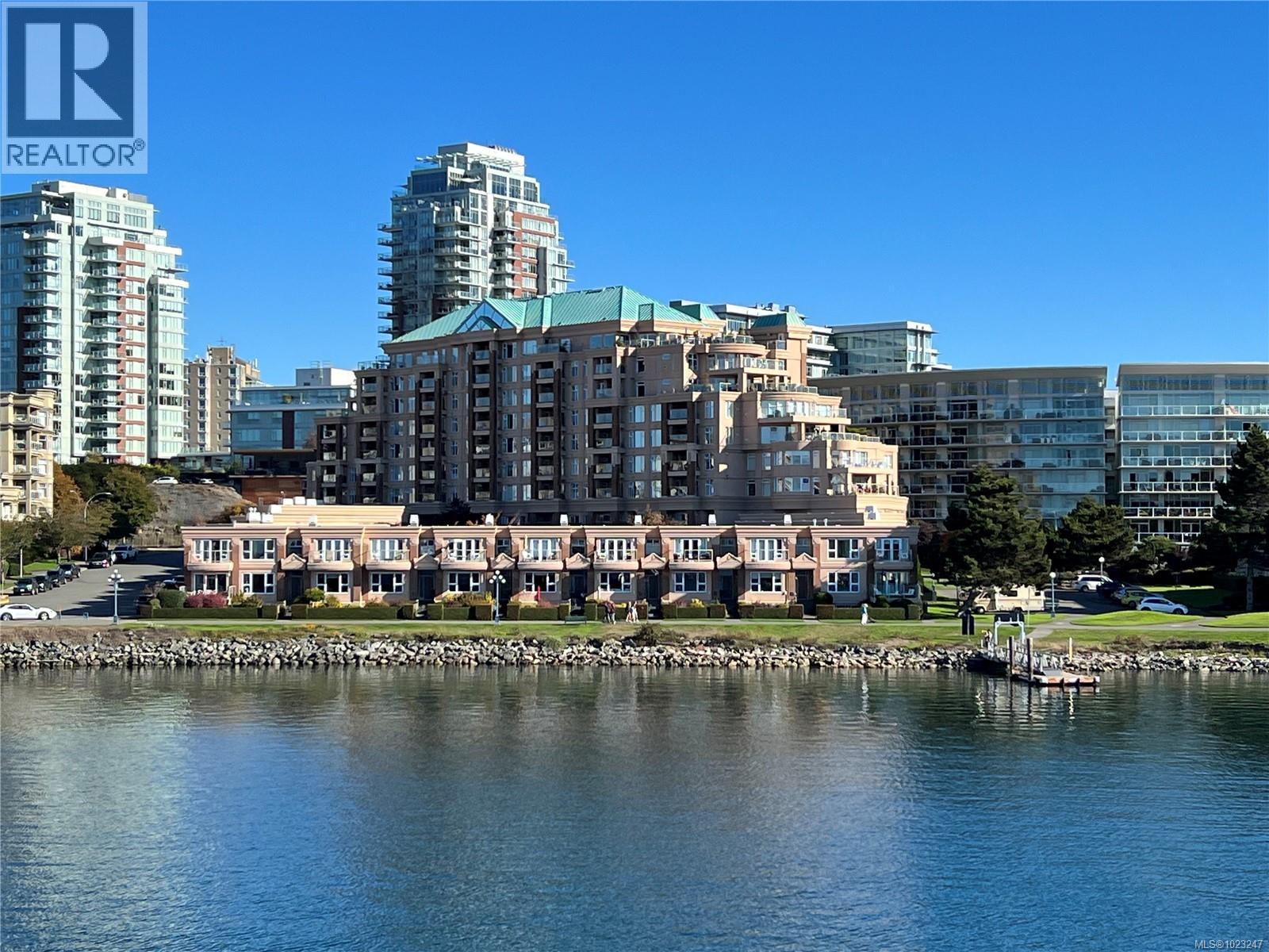 123 75 Songhees Road, Victoria