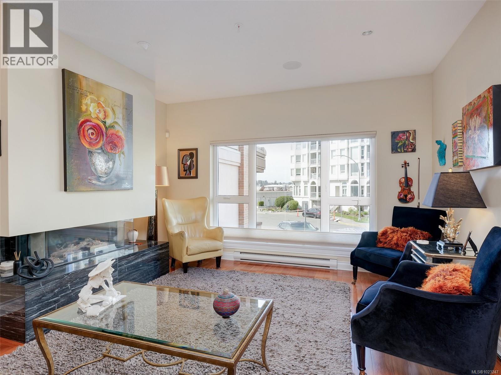 123 75 Songhees Road, Victoria