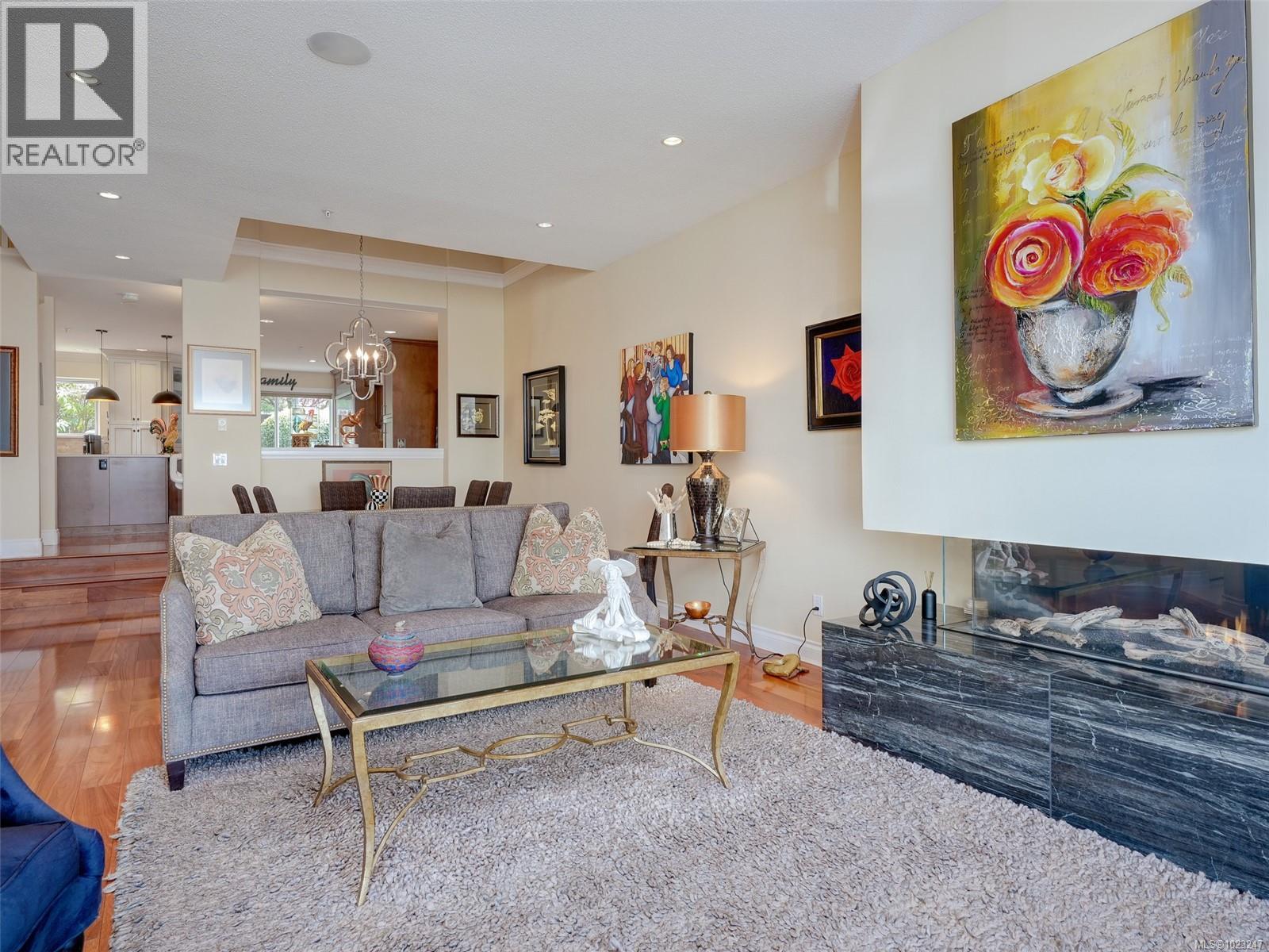 123 75 Songhees Road, Victoria