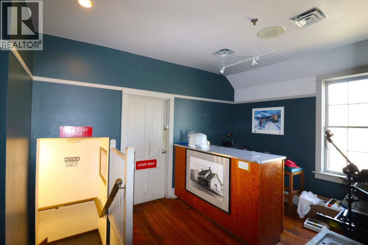 7654 DONALDSON Drive — photo 14