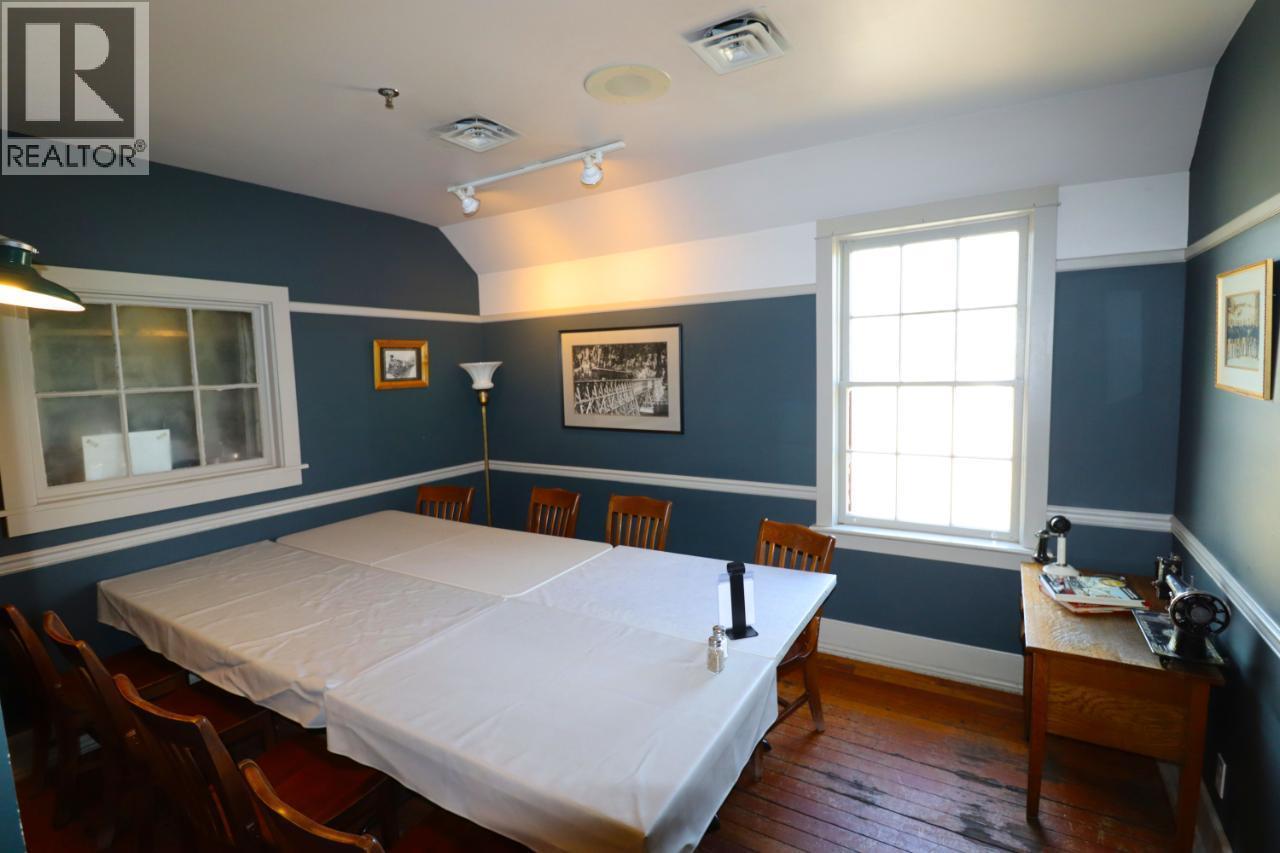 7654 DONALDSON Drive — photo 18