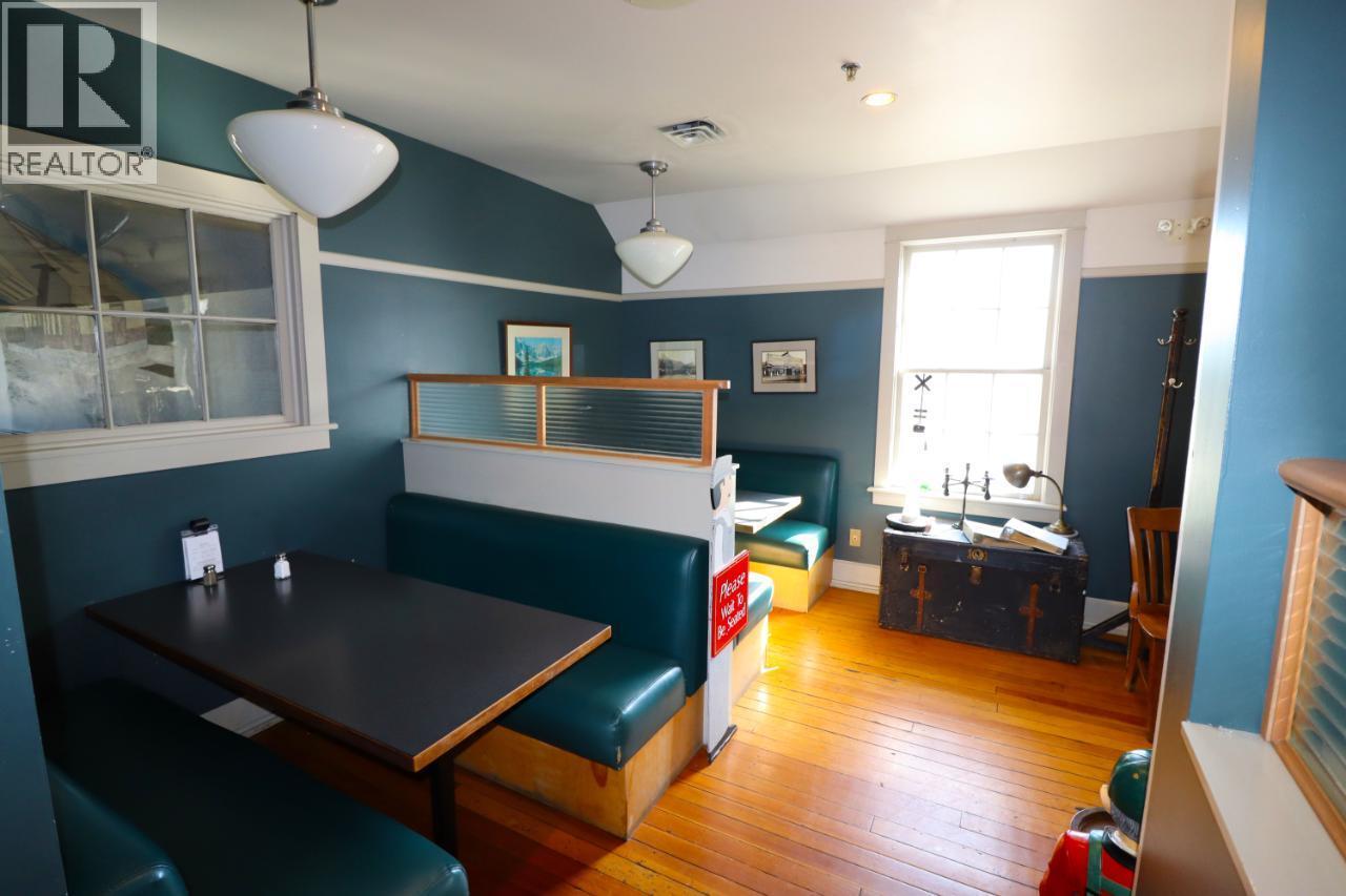 7654 DONALDSON Drive — photo 20