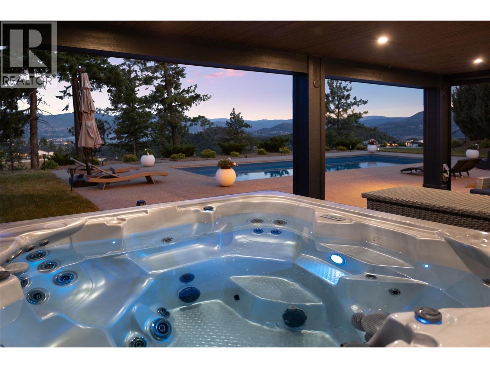  172 Skyland Drive, Kelowna