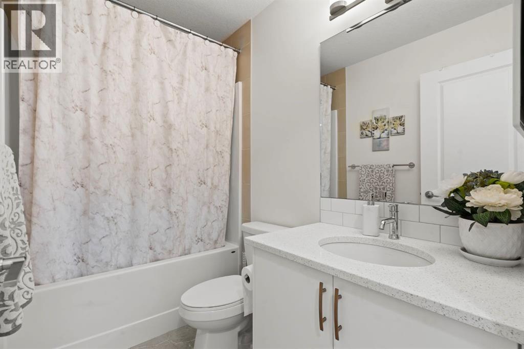 10 Emberside Link, Cochrane