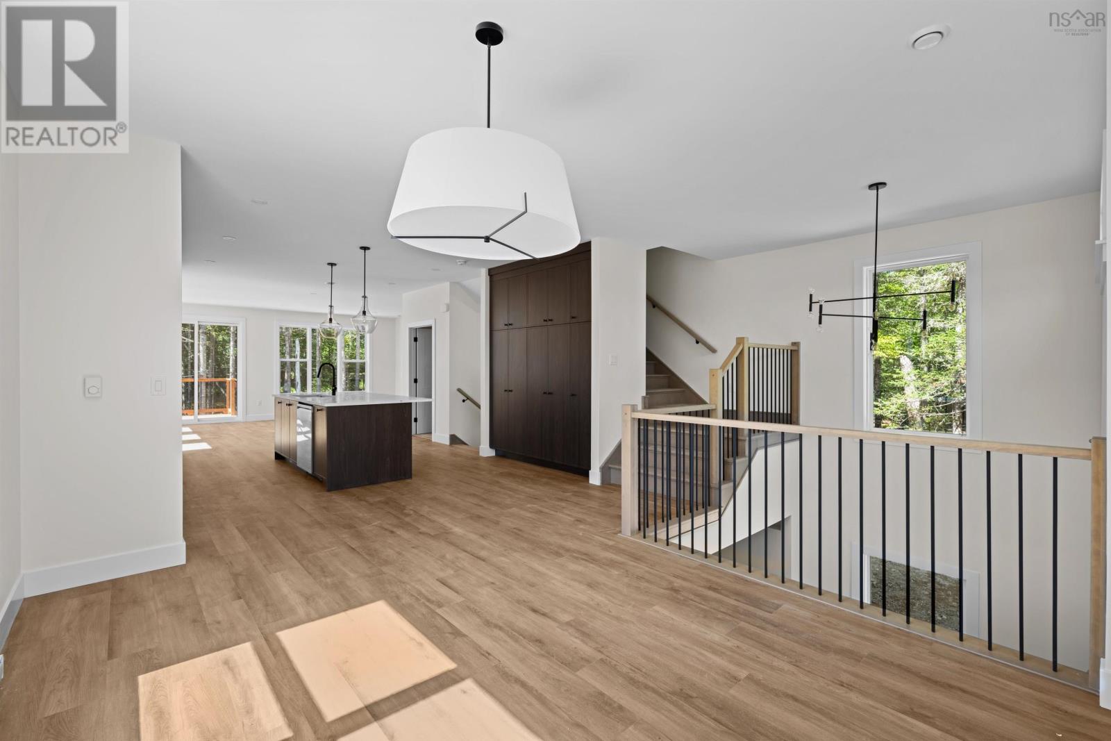 Property 27 of 49 of 653 Indian Point Road