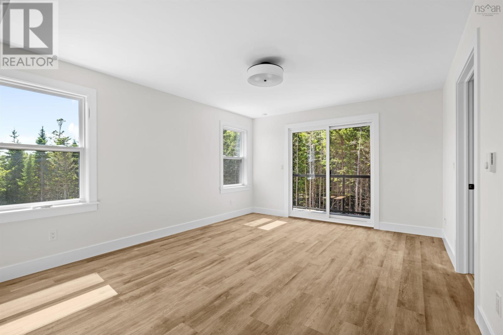 Property 32 of 49 of 653 Indian Point Road