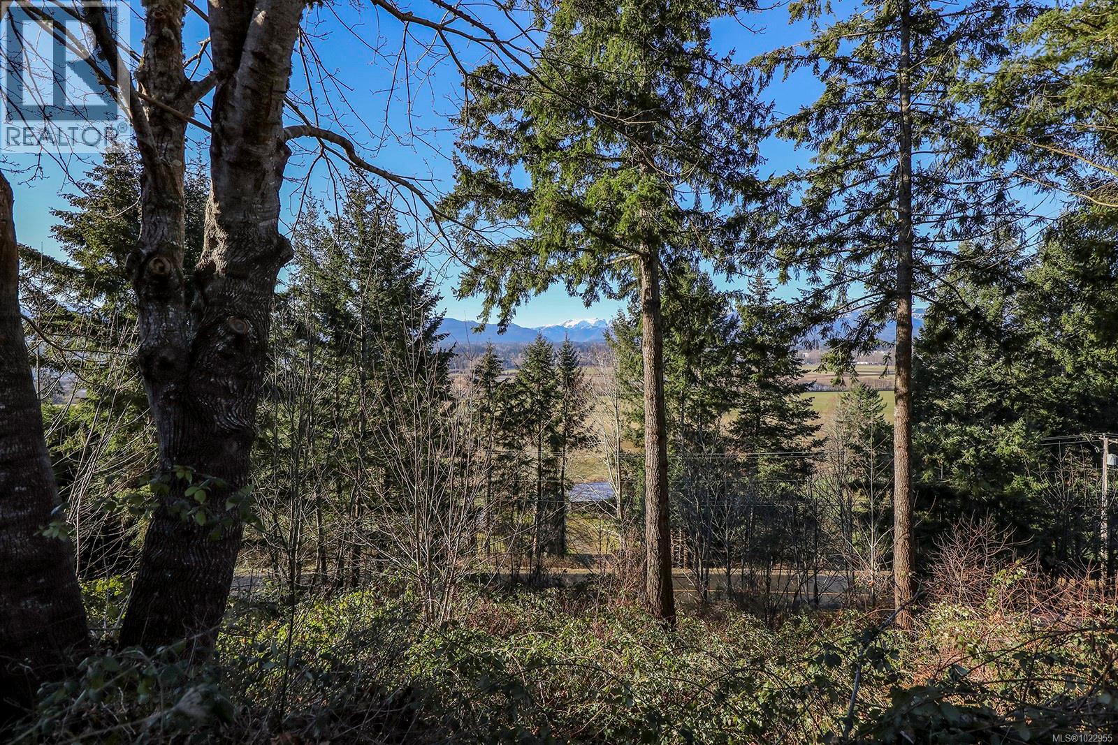 1940 Snowbird Lane, Courtenay