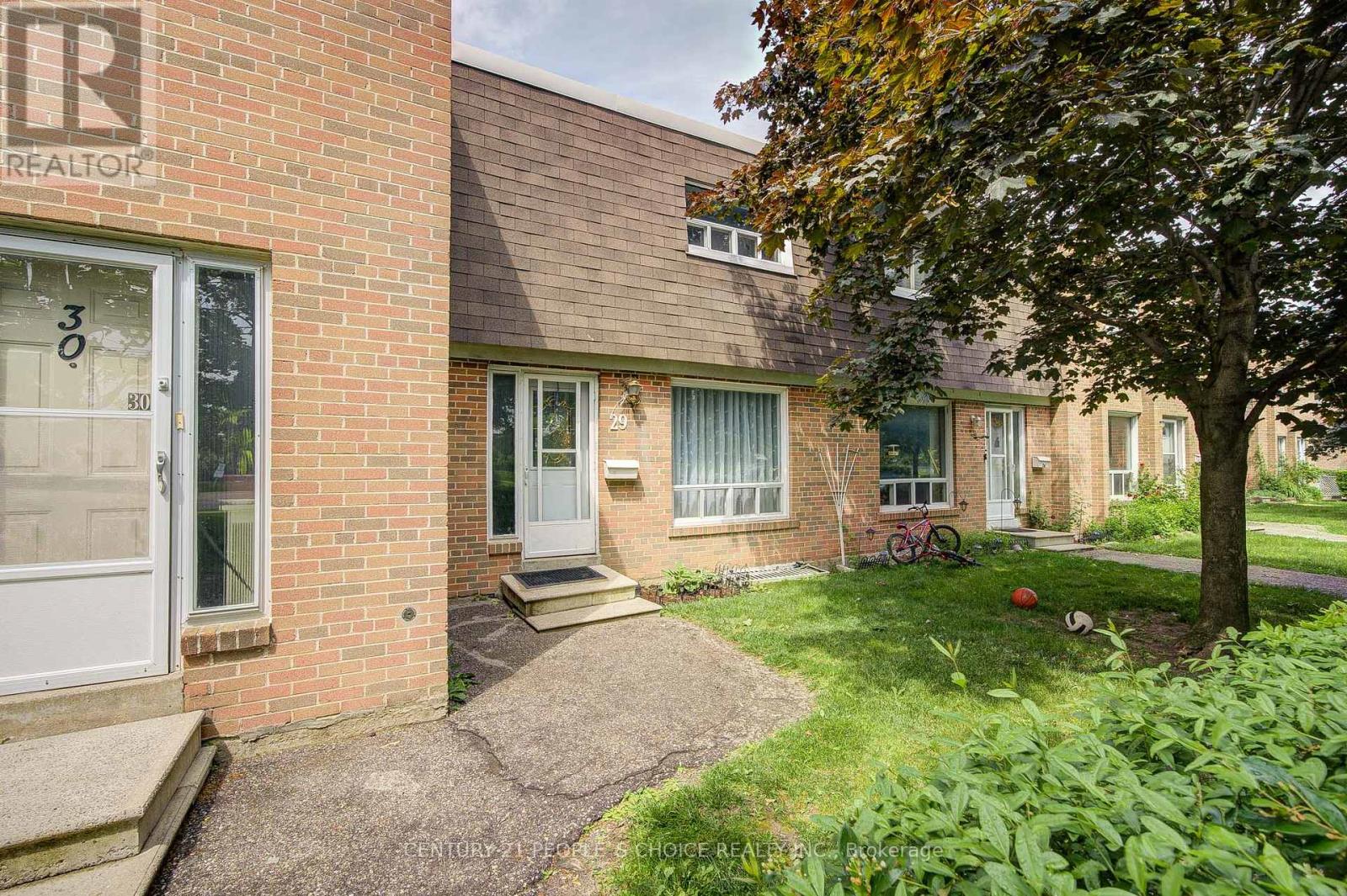 29 - 1730 ALBION ROAD - Photo 2 of 35, Toronto (West Humber-Clairville), Ontario