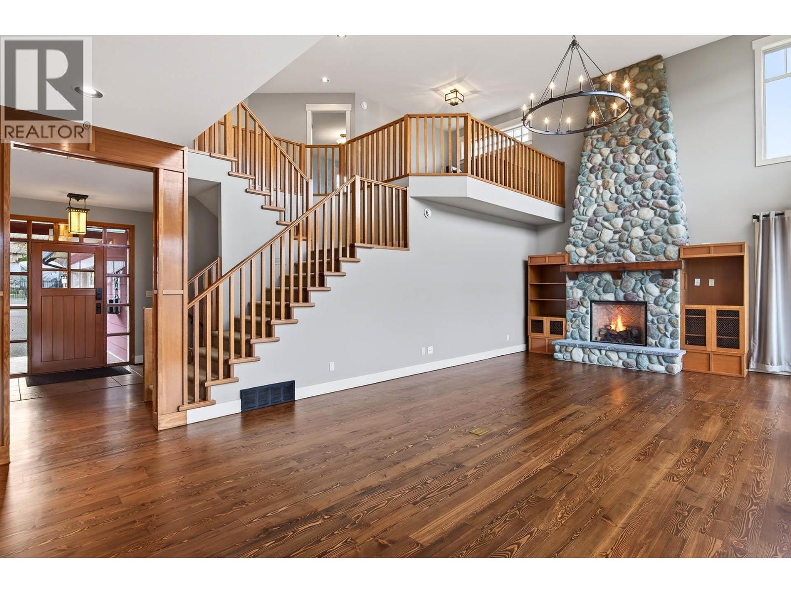 1990 KECHIKA STREET - 7