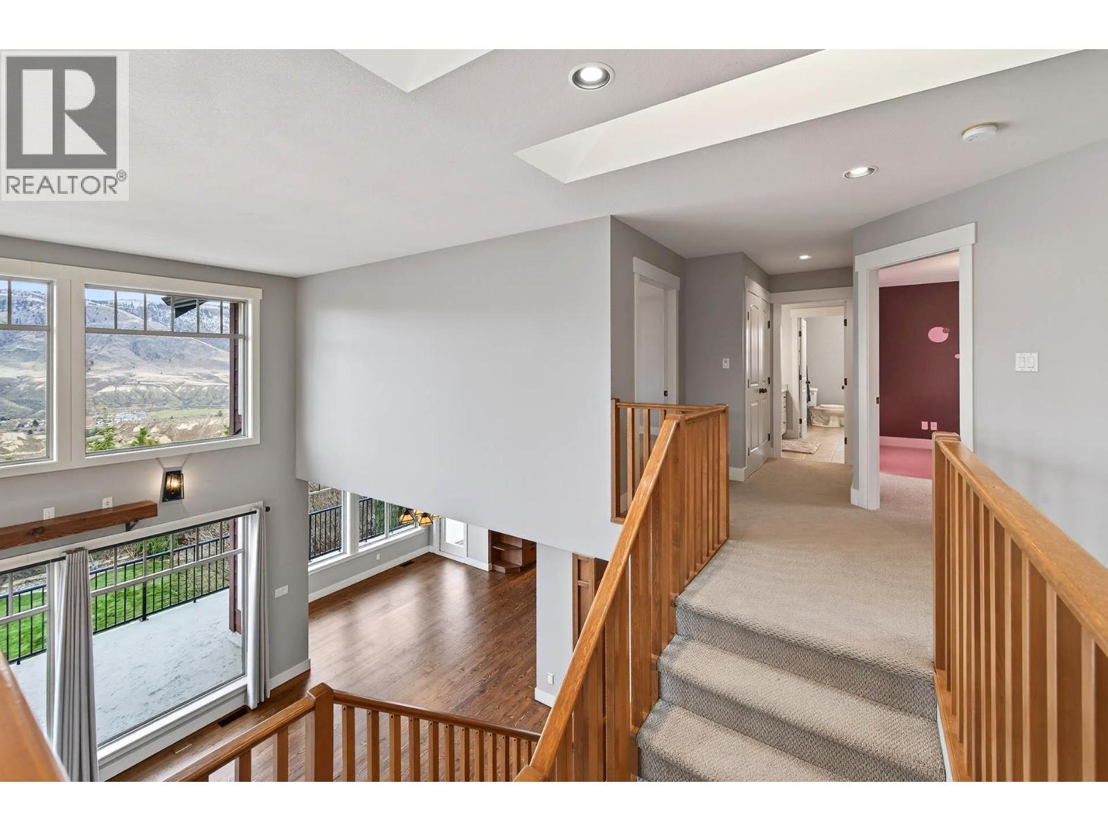 1990 KECHIKA STREET - 28