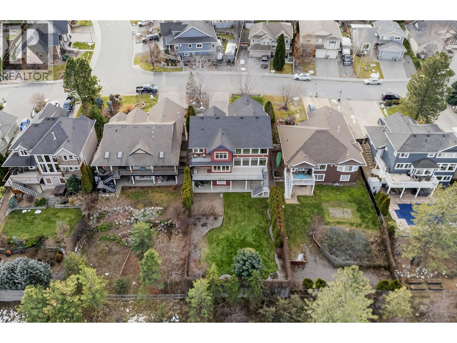 1990 KECHIKA STREET - 85