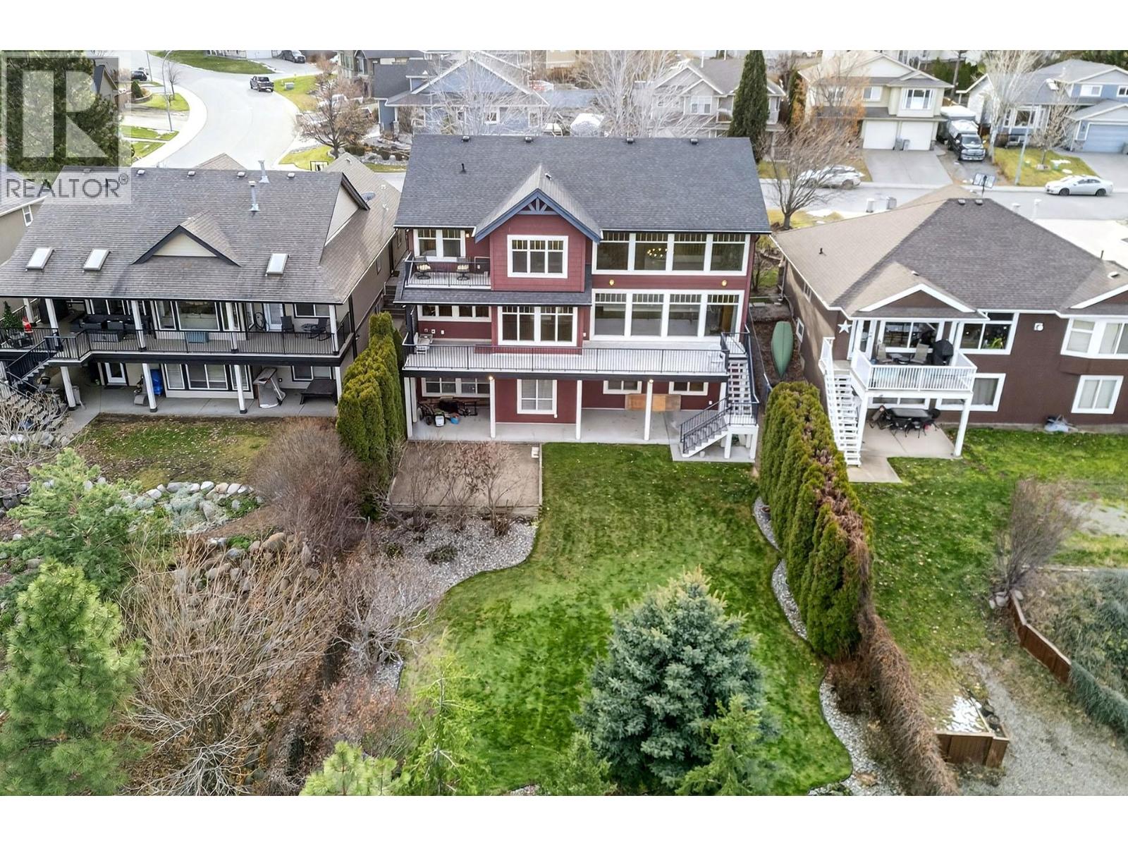 1990 KECHIKA STREET - 86