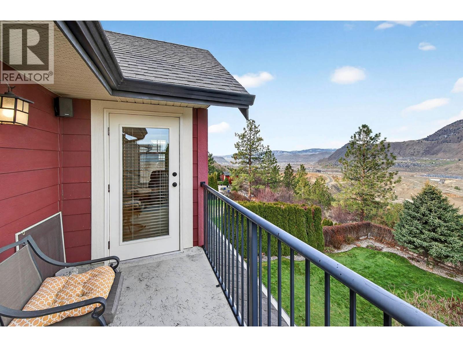 1990 KECHIKA STREET - 77