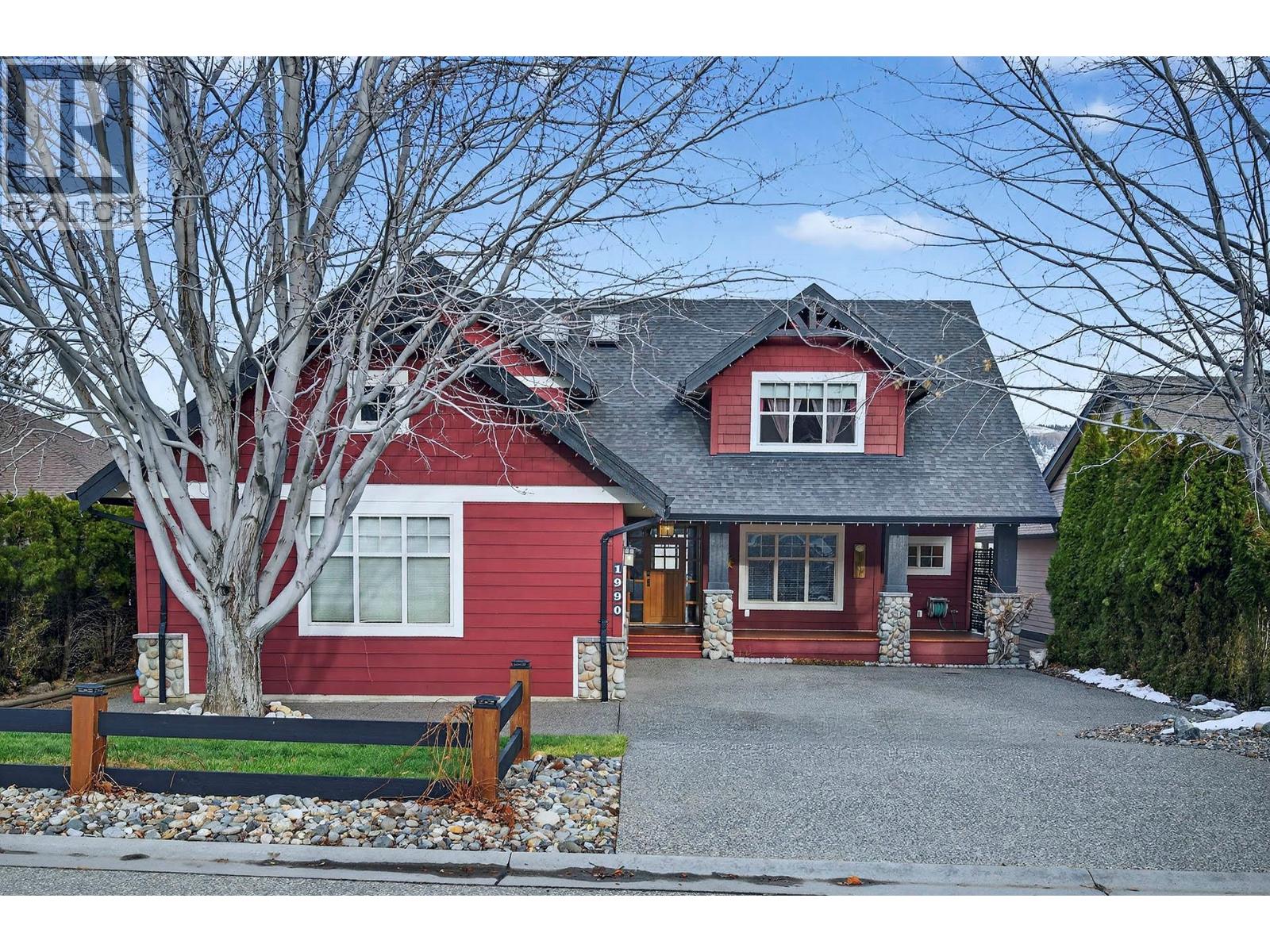 1990 KECHIKA STREET - 64