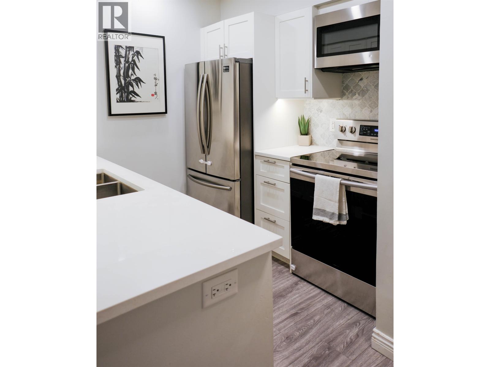 19 365 GINGER DRIVE, New Westminster