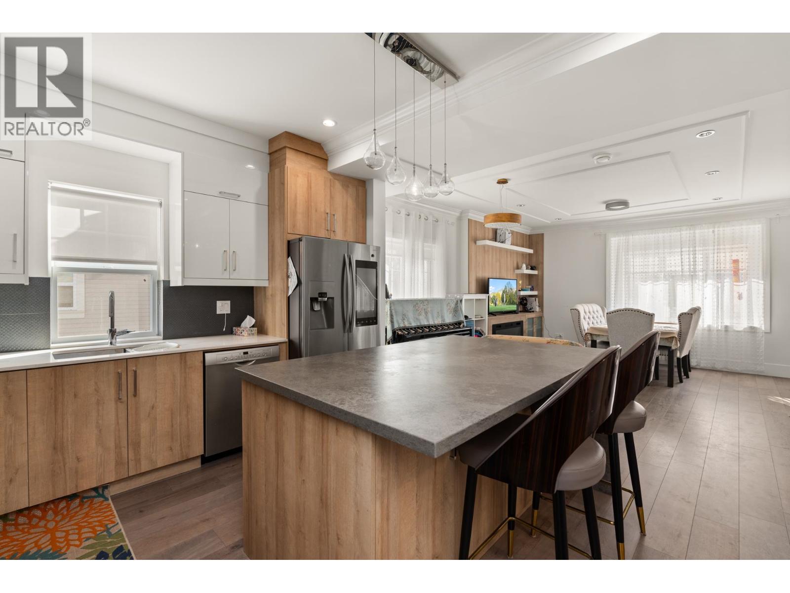 8 9219 WILLIAMS ROAD, Richmond