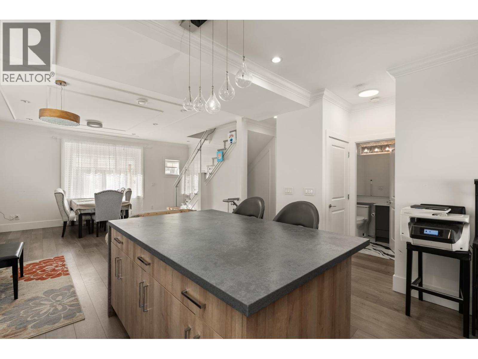 8 9219 WILLIAMS ROAD, Richmond