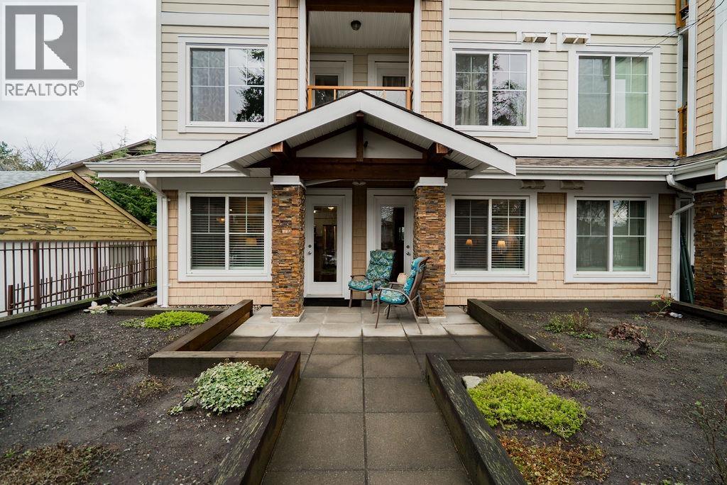 111 1969 WESTMINSTER AVENUE, Port Coquitlam